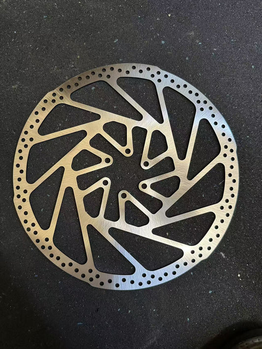 輕蜂碟片 Taiwan only